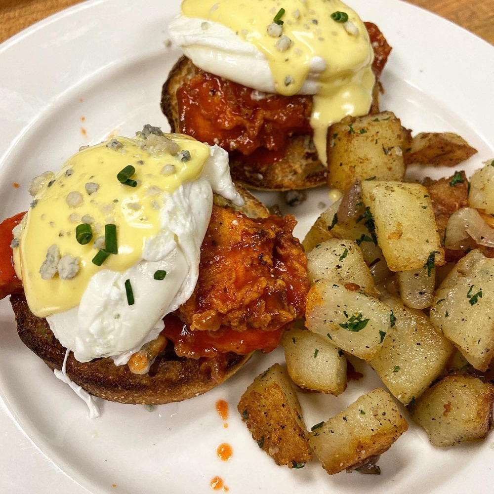 close up of brunch at carte blanche hamburg ny